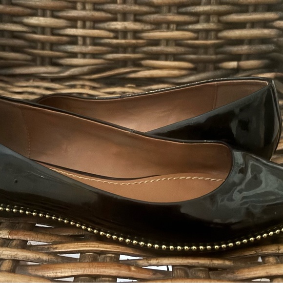 COACH VIVIANA BEADCHAIN BLACK
LEATHER SKIMMER FLATS IN SIZE 8.5 - Picture 9 of 13